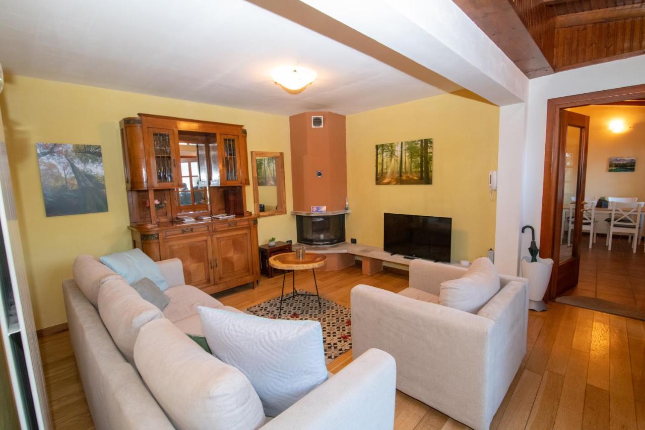 Villa Rina Deluxe And Cottage Porto Ceresio Exteriér fotografie